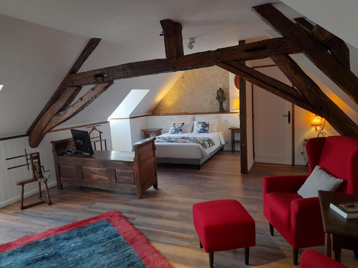 Aux Sources De Ouanne Bed & Breakfast Bagian luar foto