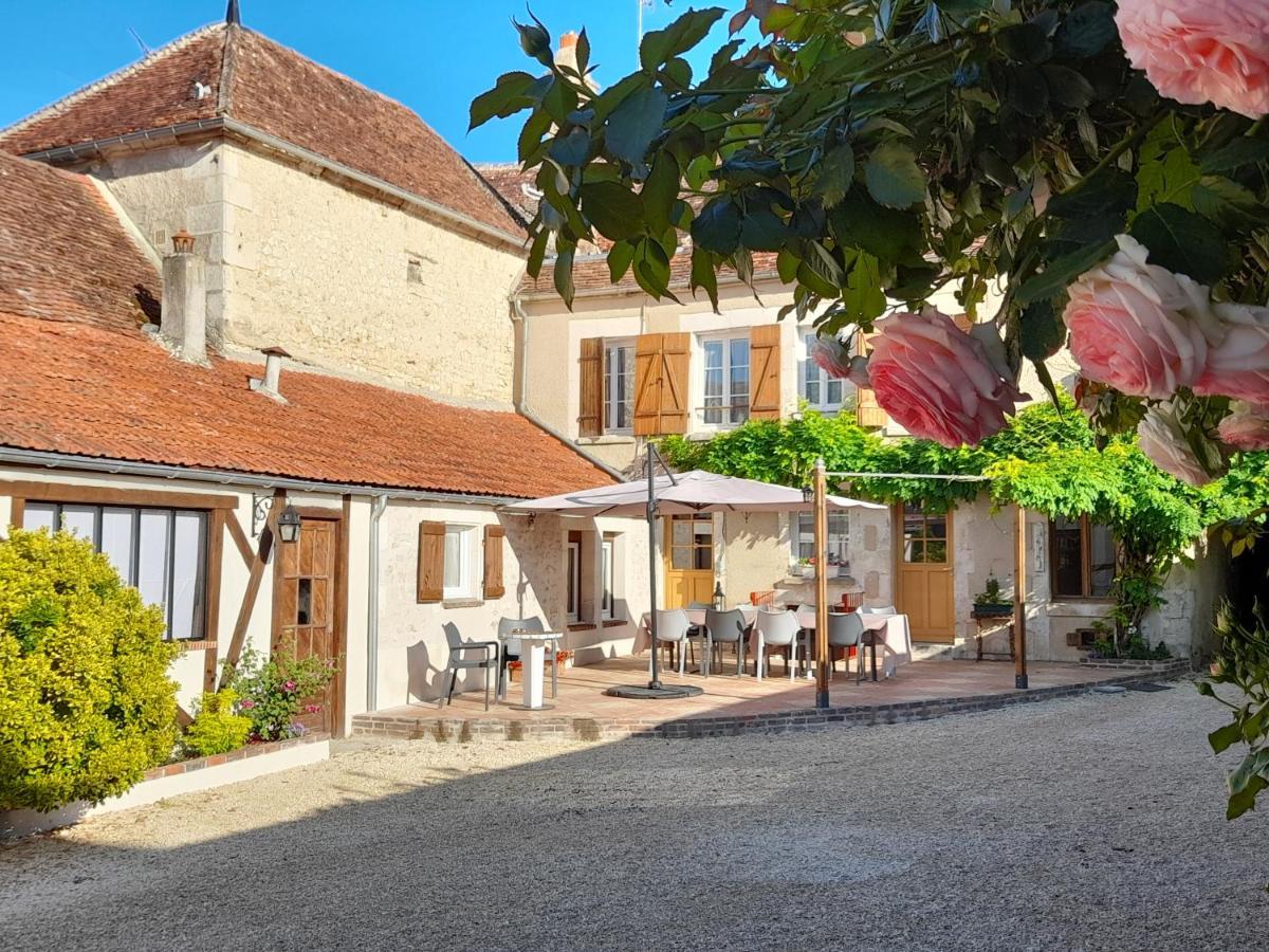 Aux Sources De Ouanne Bed & Breakfast Bagian luar foto