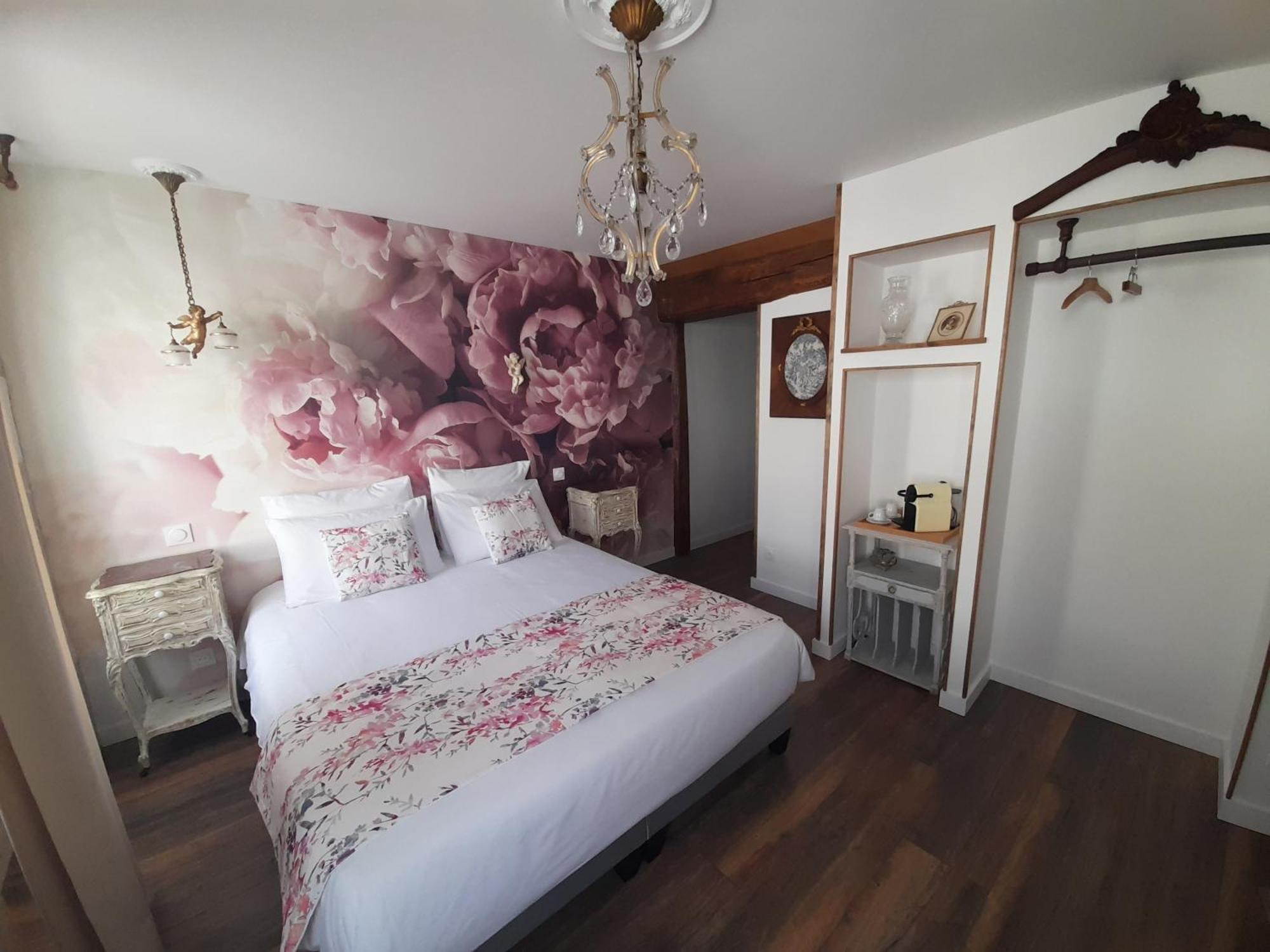 Aux Sources De Ouanne Bed & Breakfast Ruang foto